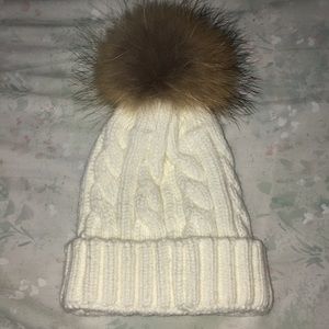 WINTER BEANIE WITH BALL